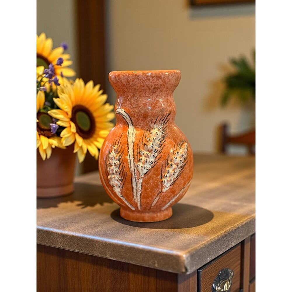 E&R - Ebeling & Reuss Raised Wheat Motif Ceramic Vase. 6.5” Tall